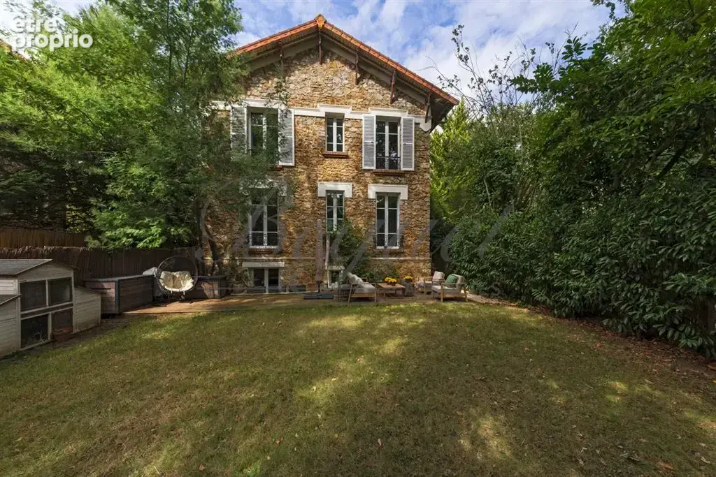 Maison à VAUCRESSON