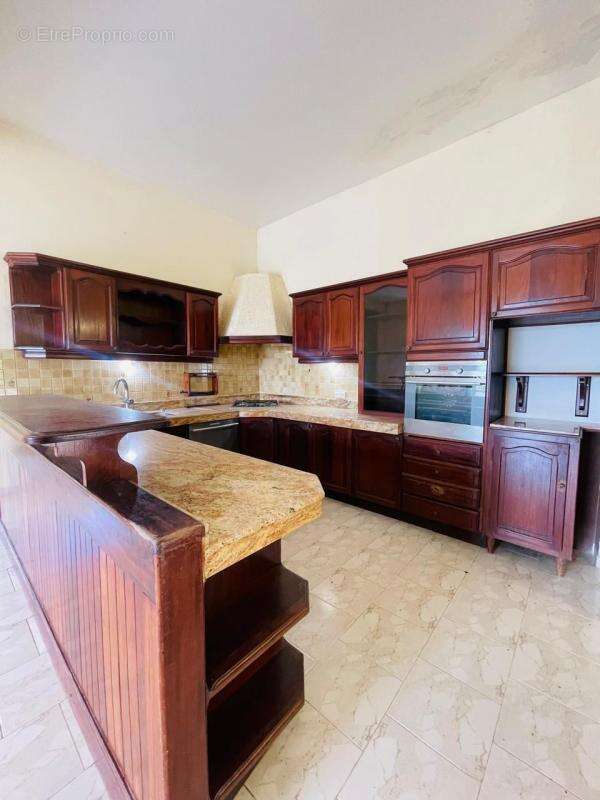 Maison à FORT-DE-FRANCE