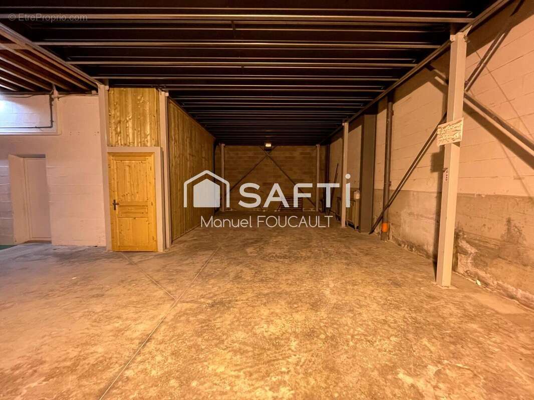 Photo 8 - Commerce à QUETIGNY