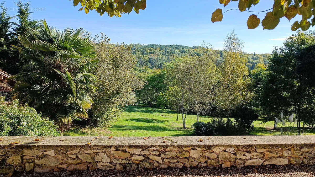 Maison à SARLIAC-SUR-L&#039;ISLE