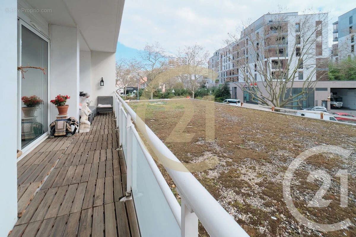 Appartement à LYON-8E