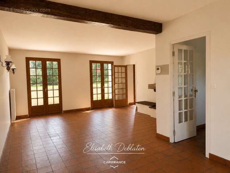 Maison à CHOISY-AU-BAC