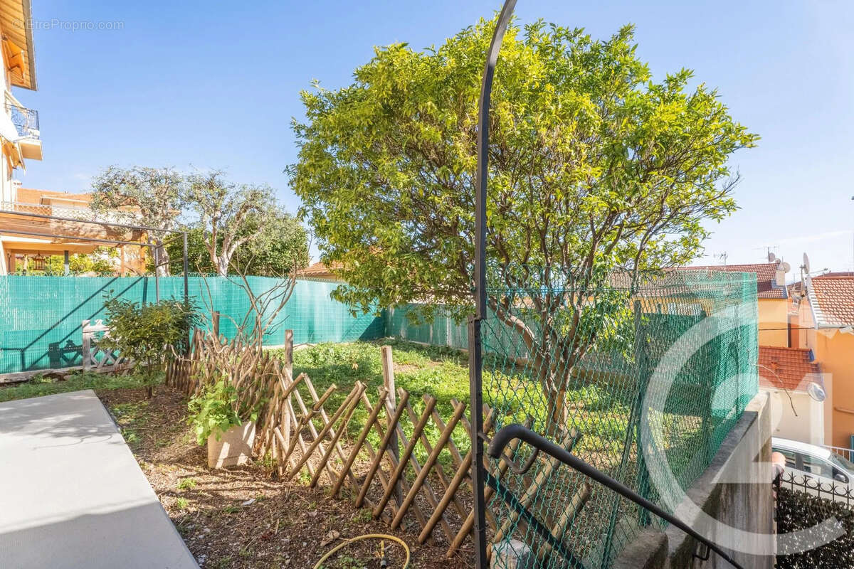 Maison à BEAUSOLEIL