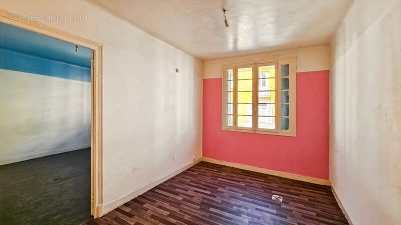 Immeuble à rénover avec local commercial + 2 T5 à vendre TARBES (65) - photo 14