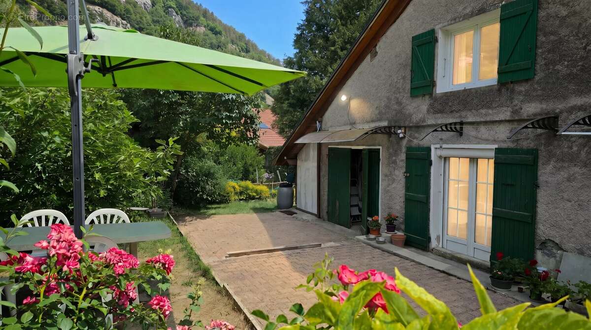 Chaumont : Maison de village T4 avec jardin et vue - photo 4