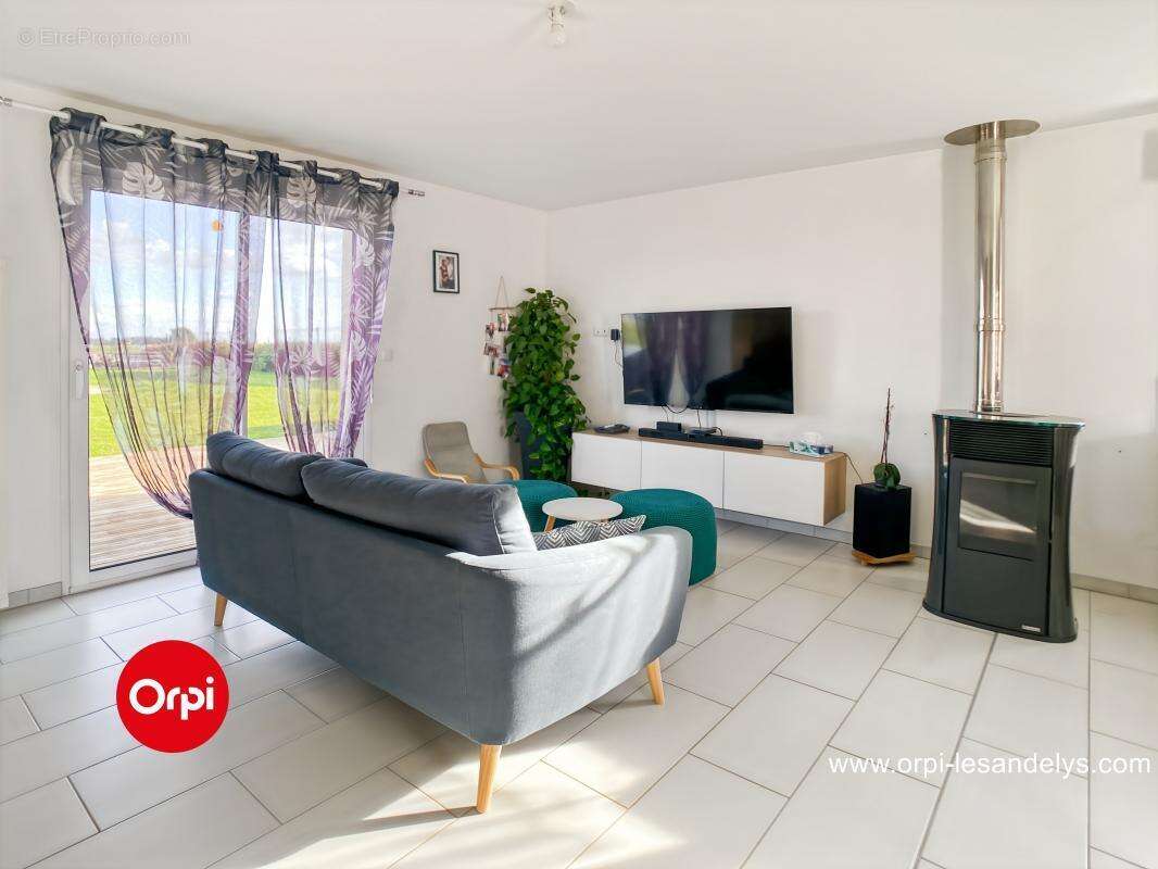 Maison à LES THILLIERS-EN-VEXIN