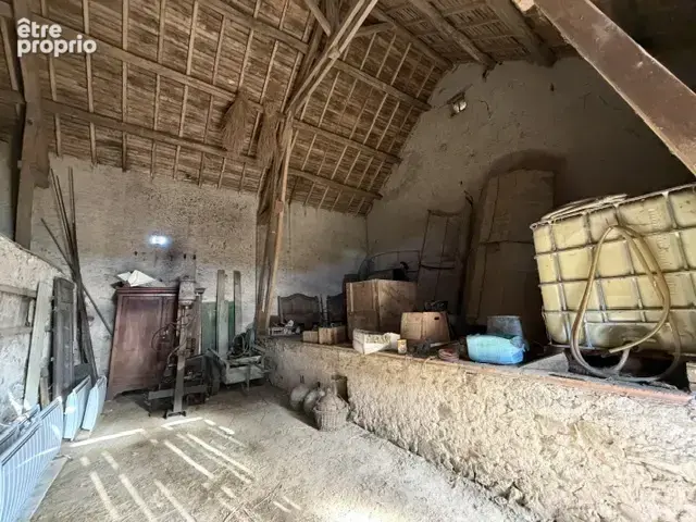 MARCILLAT - Maison à rénover - photo 22