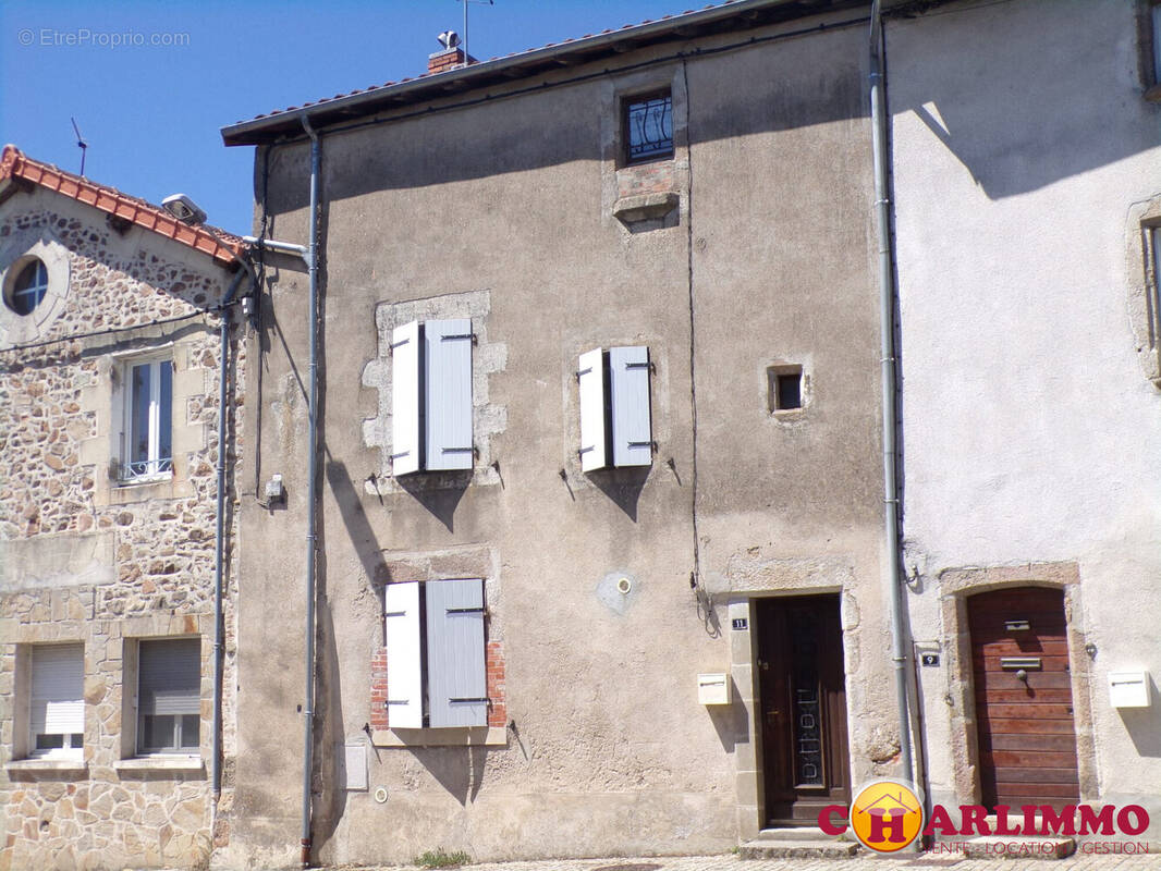 Maison à CHABANAIS