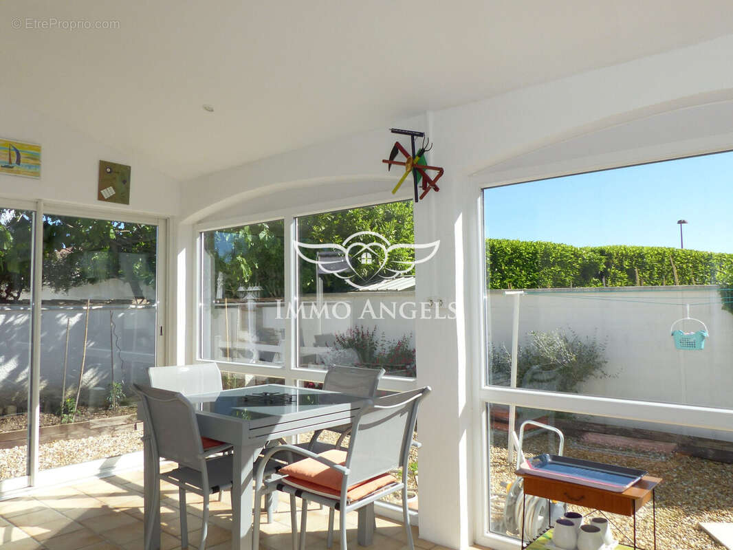 Maison à VENDARGUES