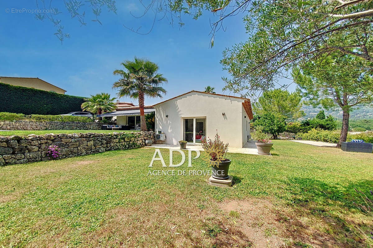 Maison à PEYMEINADE