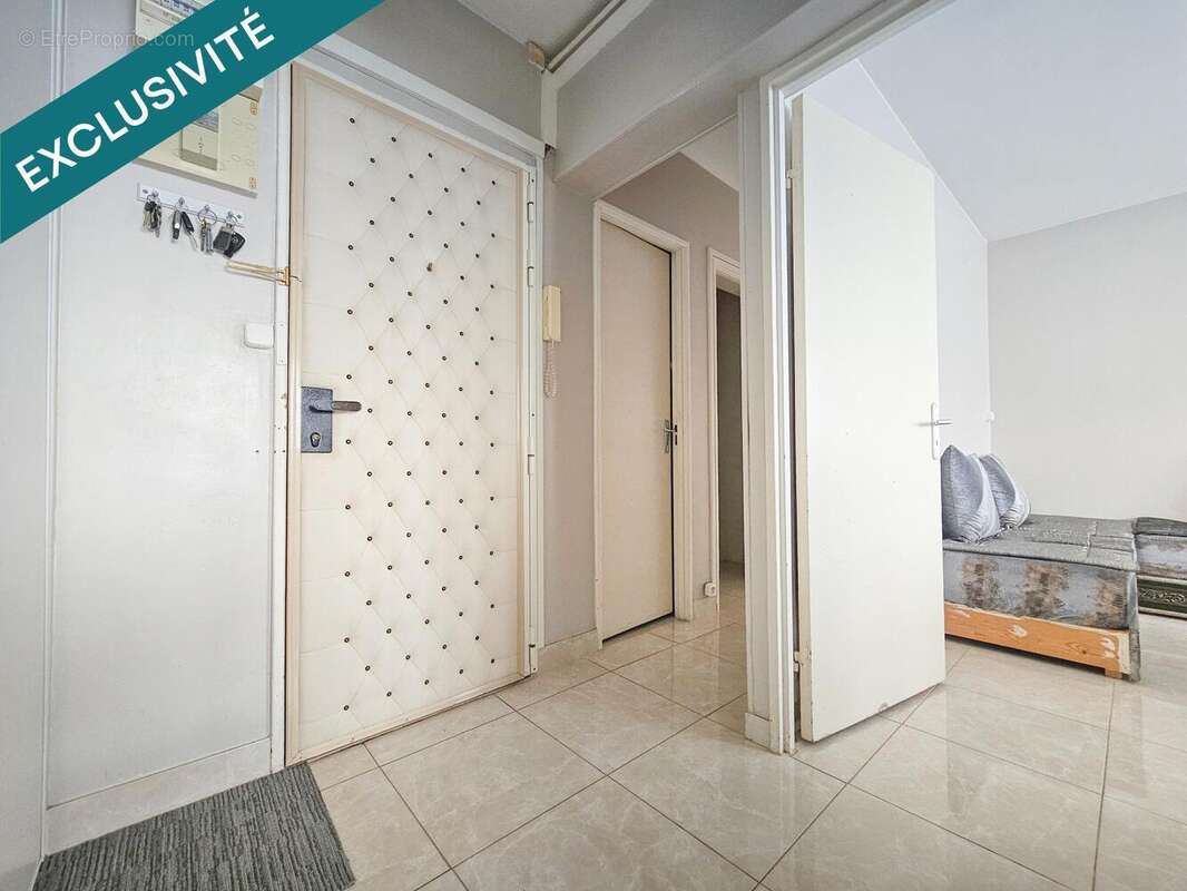 Photo 5 - Appartement à RIS-ORANGIS