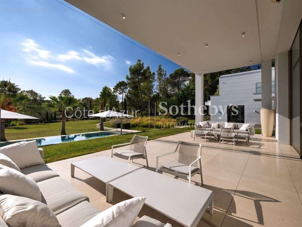 Maison à MOUGINS