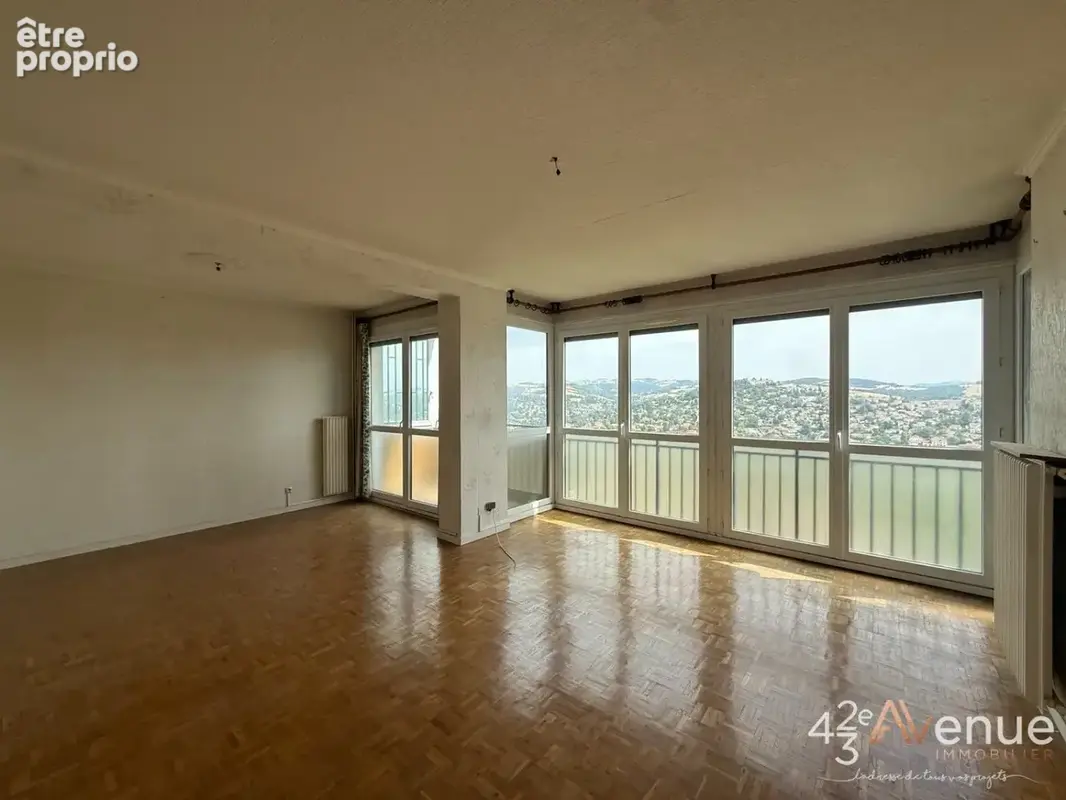 Appartement 84 m² à Villars  - photo 2