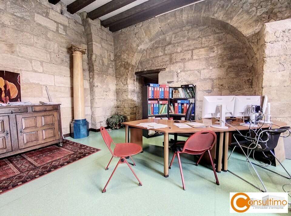 Commerce à LIBOURNE