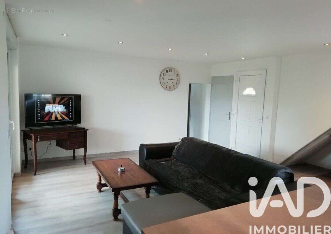 Photo 6 - Appartement à CHARMES