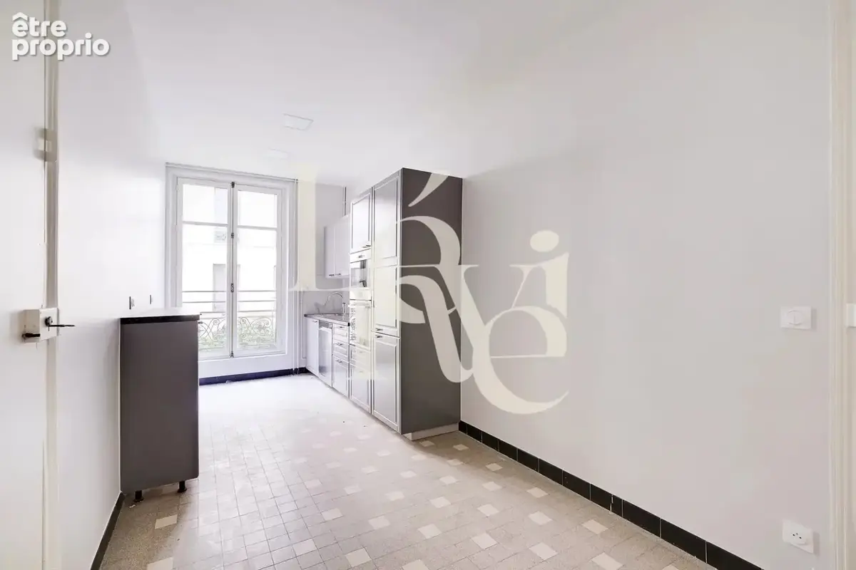 Paris XVII – Appartement familial / Parc Monceau - photo 9