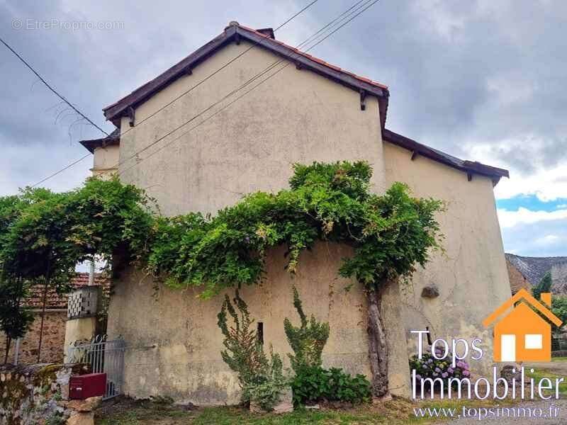 Maison à VILLEFRANCHE-DE-ROUERGUE