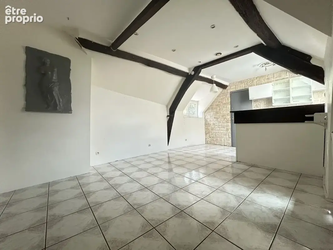 Appartement 2 pièces 33 m² à vendre à Corbeil-Essonnes (91100) - photo 2