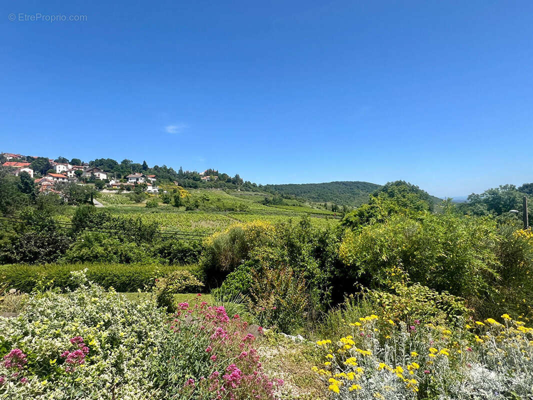 Maison à CHATEAUGAY