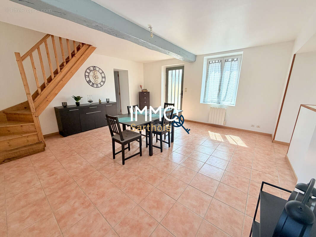 Maison 109 m² à Marigne-Laille  - photo 3