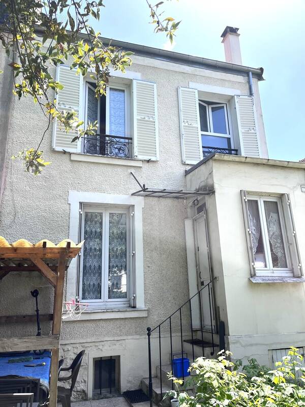 Maison à ASNIERES-SUR-SEINE