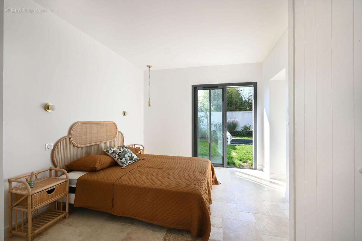 Maison à SAINT-MARTIN-DE-RE