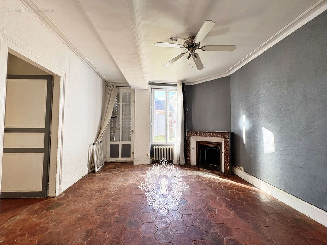 Maison à NOGENT-SUR-SEINE