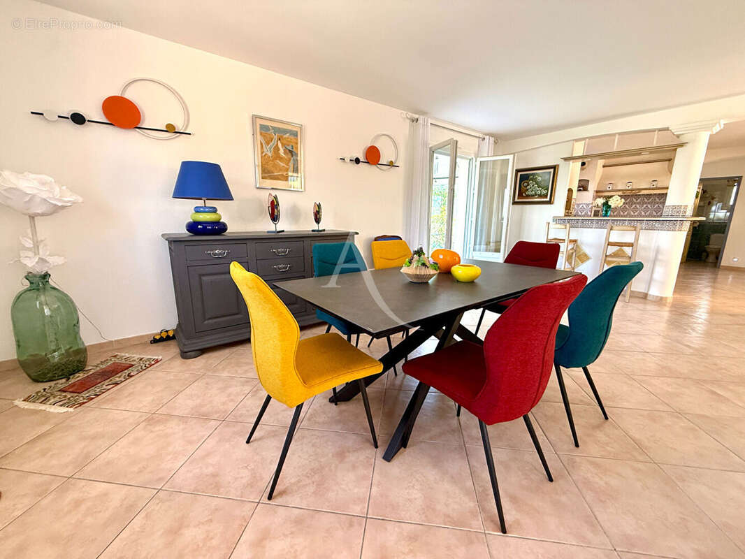 Maison Meze 5 pièce(s) 138.44 m2 - photo 3