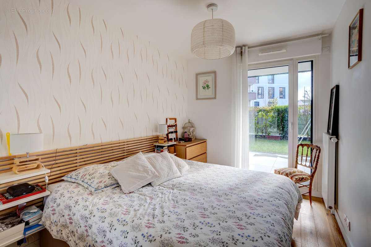 Appartement à LE PLESSIS-ROBINSON