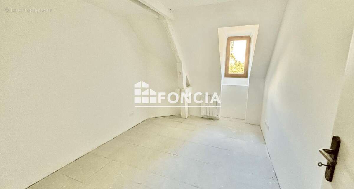 Appartement à AIX-LES-BAINS