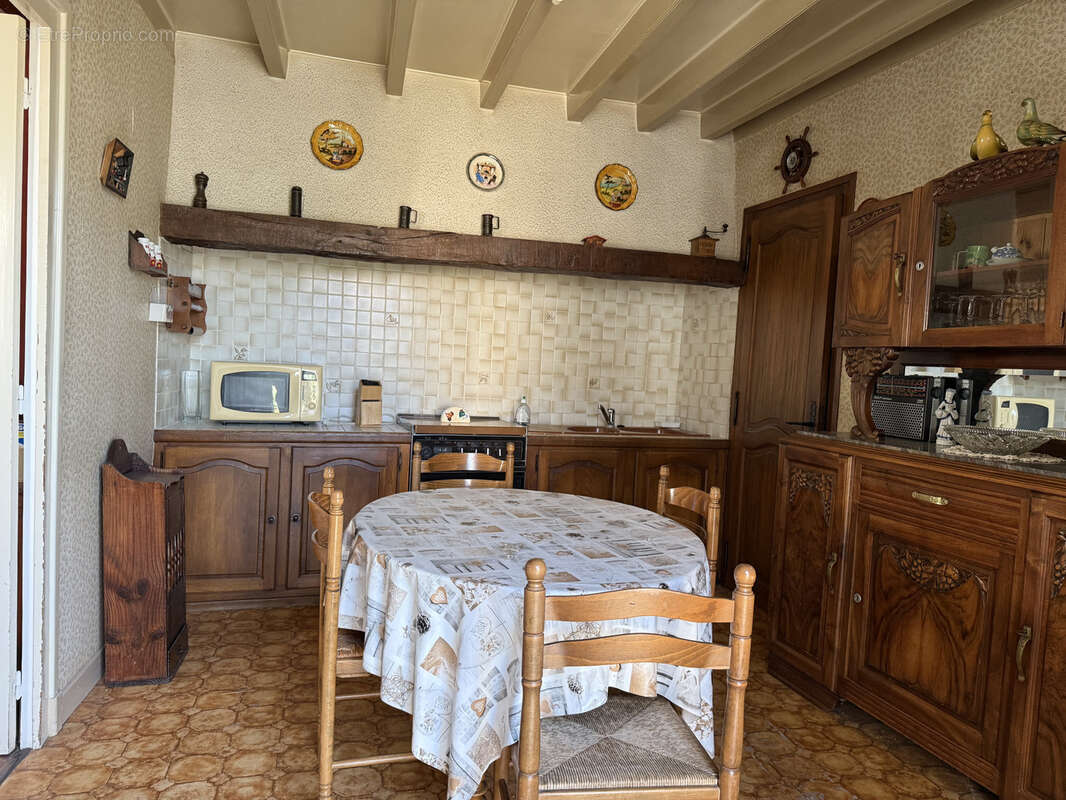 Maison à SAINT-PAUL-DE-VEZELIN