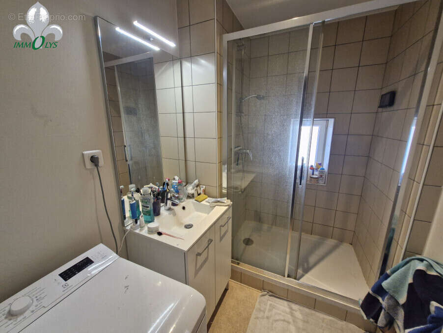 Appartement à LES BORDES