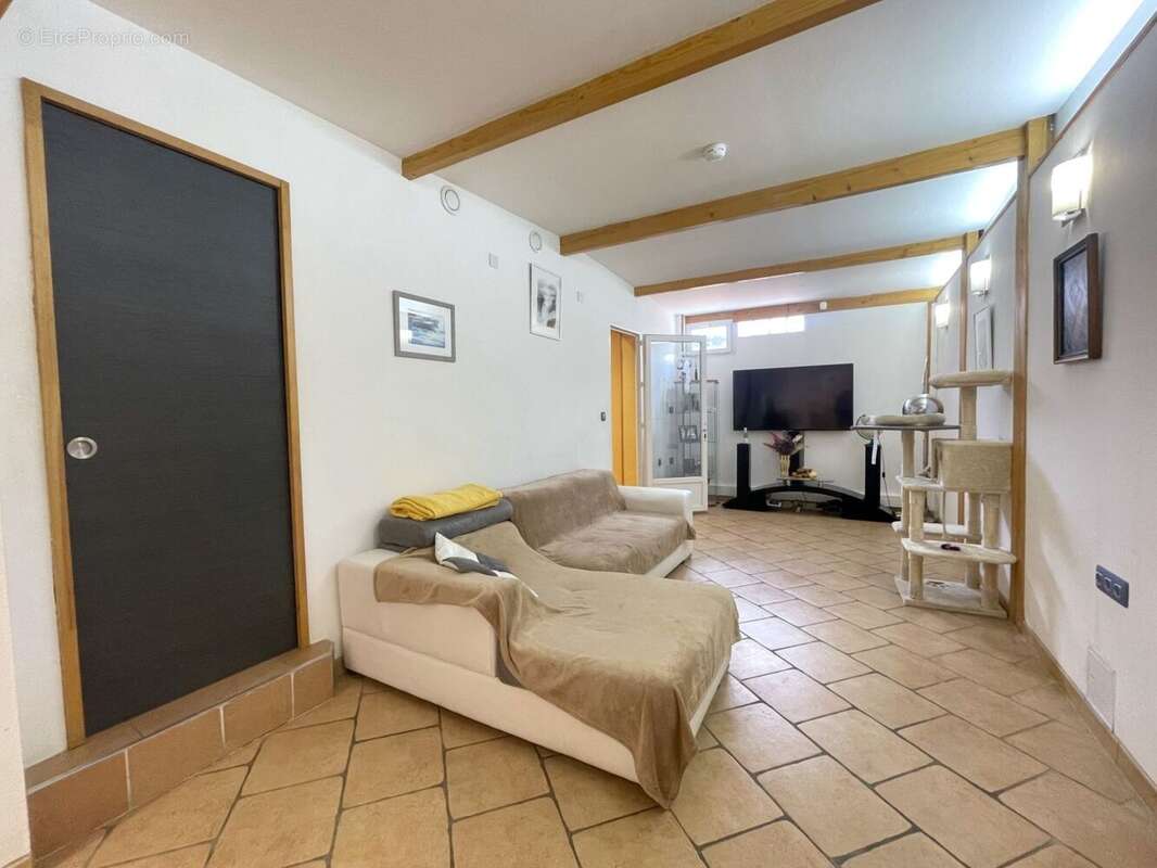 Maison à NEUILLY-PLAISANCE