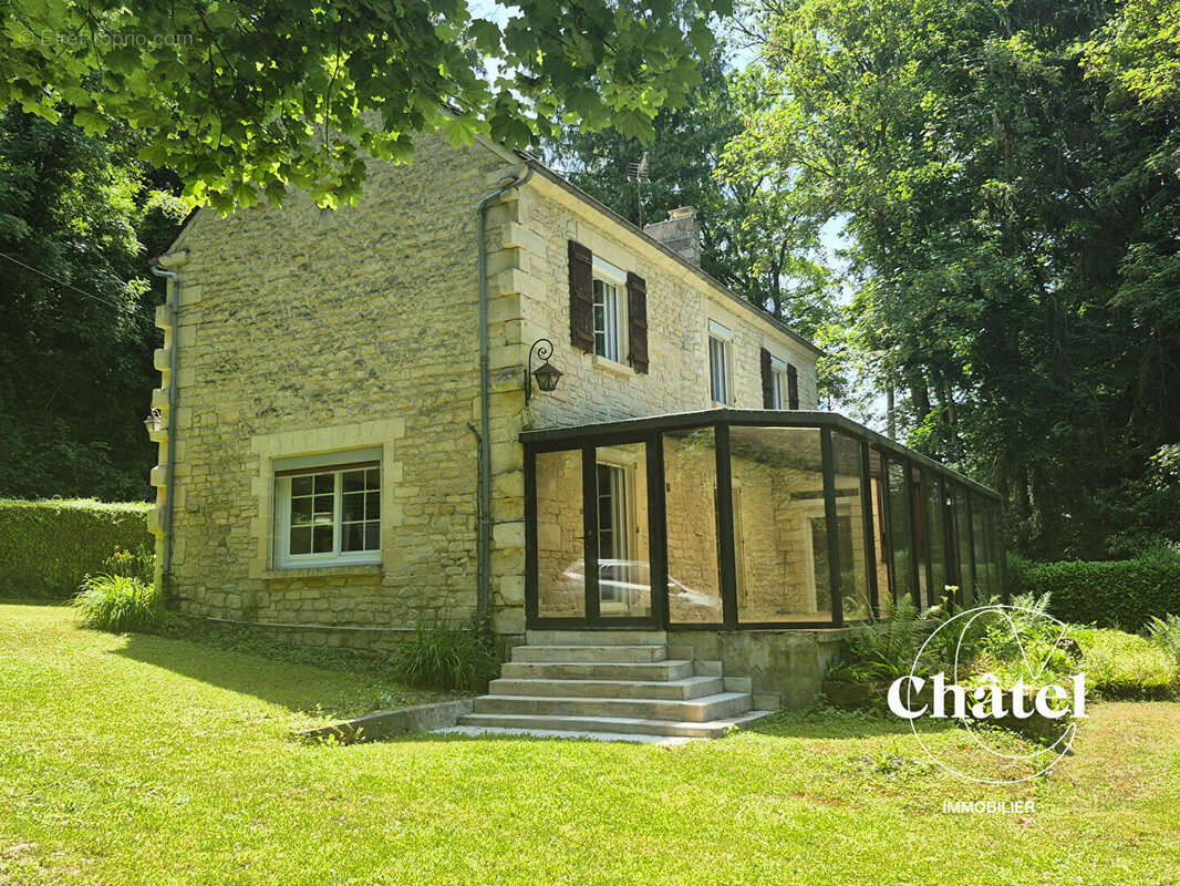 Maison à CIRES-LES-MELLO
