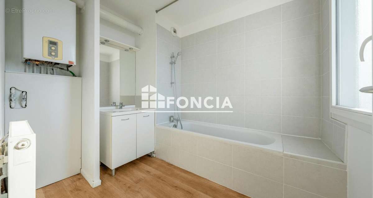 Appartement à CENON
