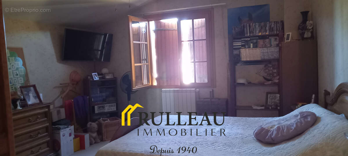 Maison de 186 m2 avec grand terrain de 3 369 m2 à Cartelègue proche des commodités - photo 11