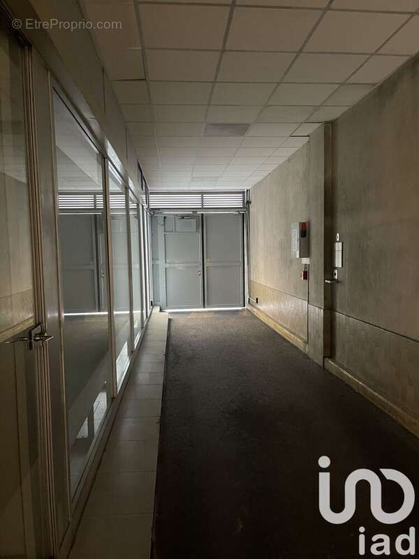 Photo 8 - Parking à PARIS-12E