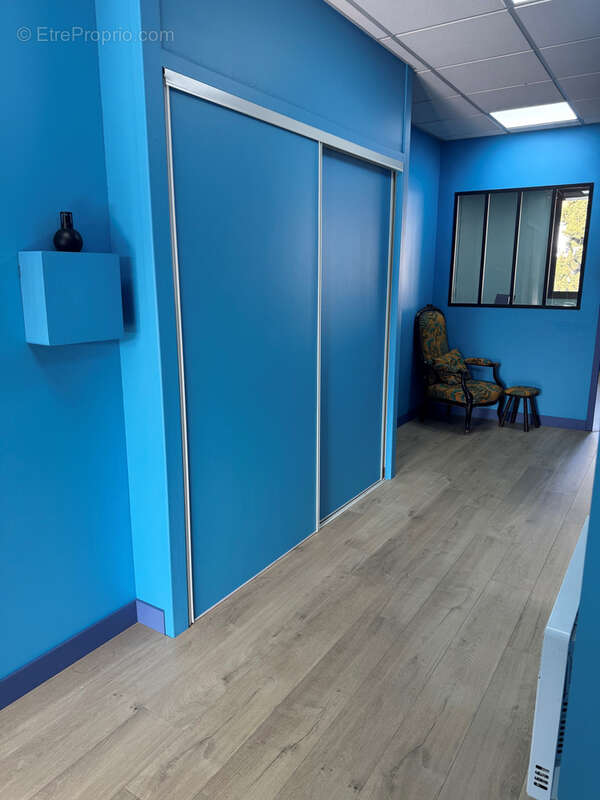 Local professionnel entièrement rénové à Moissac - photo 4