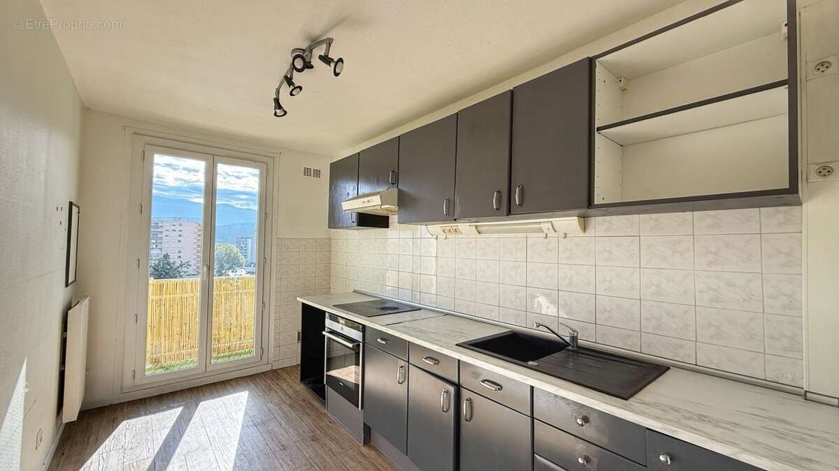 Appartement à ECHIROLLES