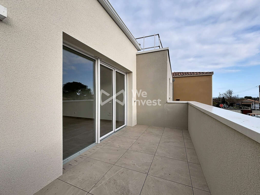 Appartement à VIC-LA-GARDIOLE
