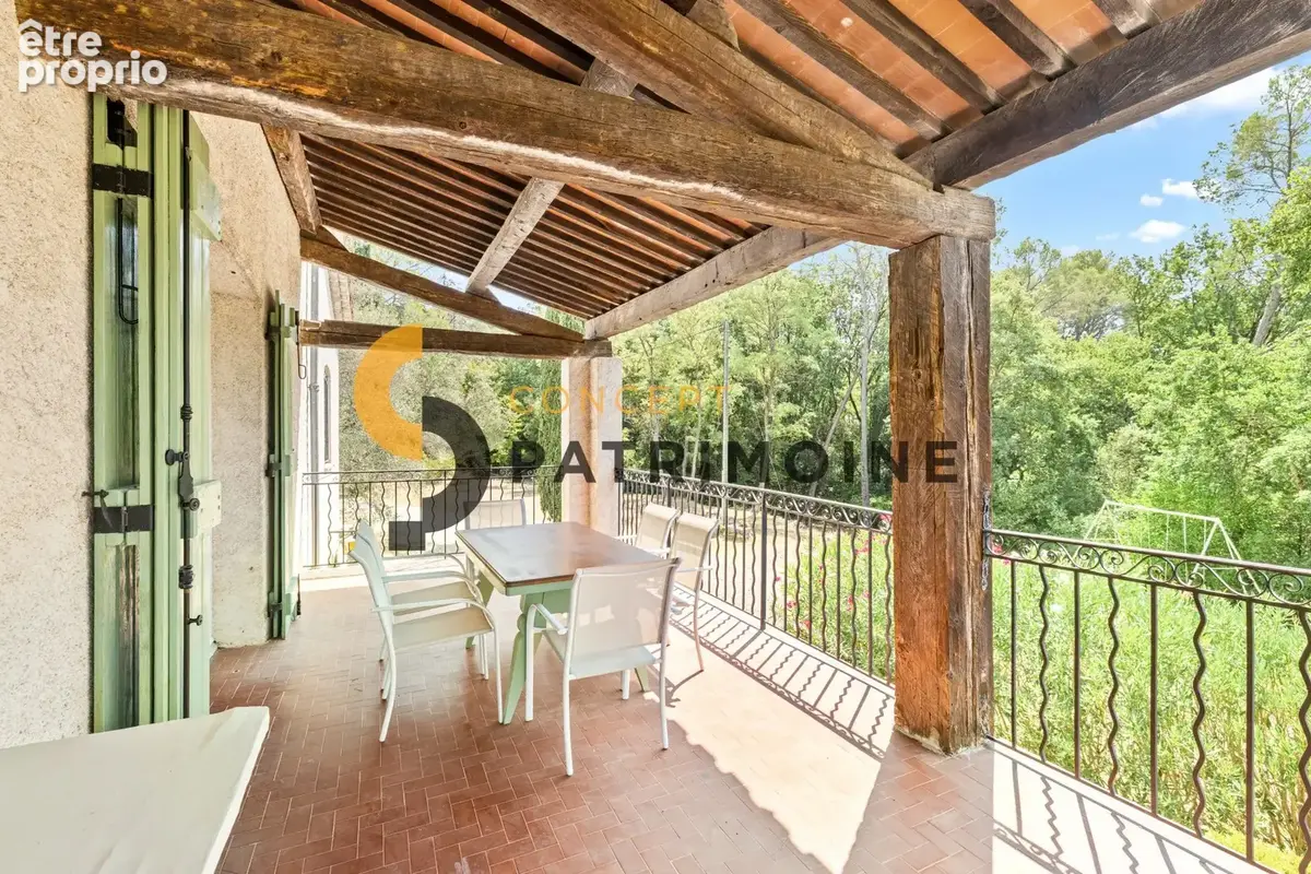 Maison 313 m² à Fayence  - photo 6