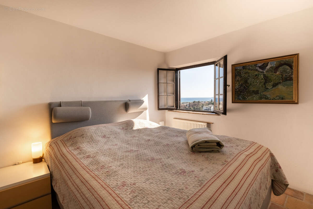 Maison à CAGNES-SUR-MER