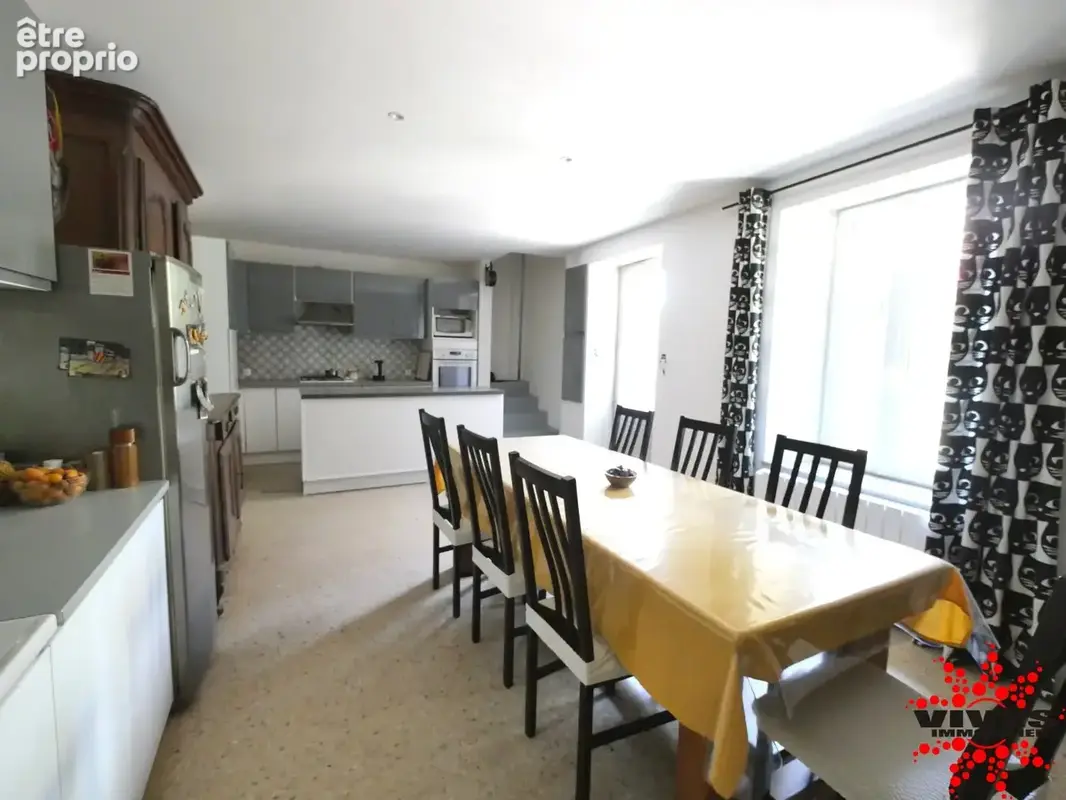 Maison T5 au calme, avec garages - photo 2