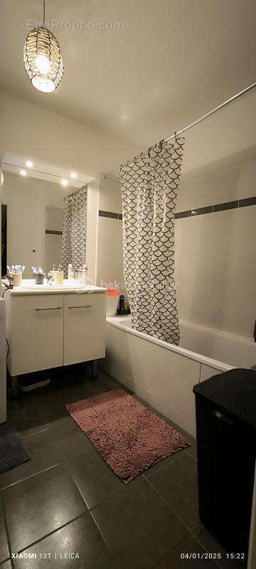 Appartement à BOUSSY-SAINT-ANTOINE