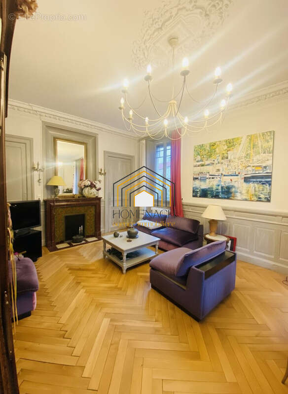 Maison à LA TOUR-DU-PIN