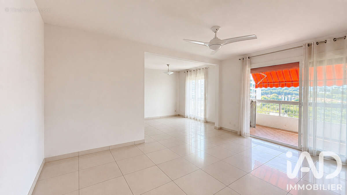Appartement 81 m² à Toulon  - photo 2