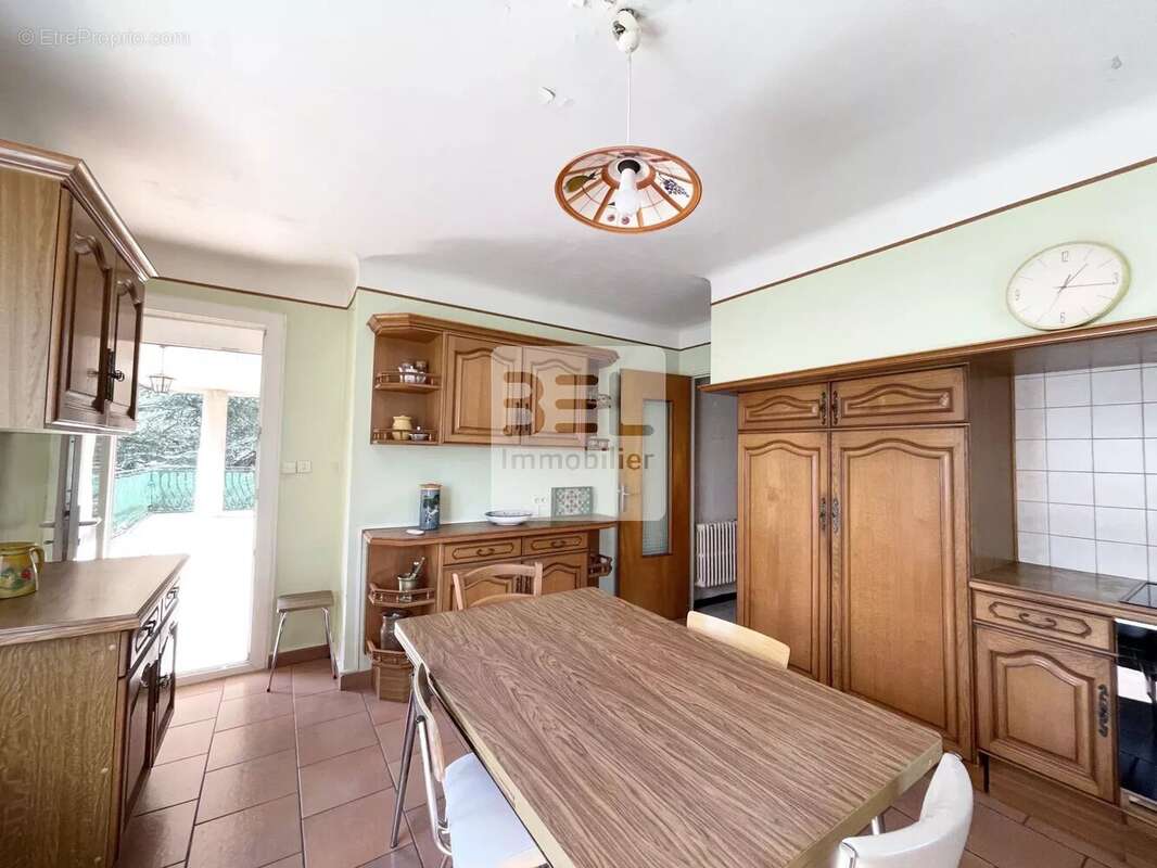 Maison à BAGNOLS-SUR-CEZE