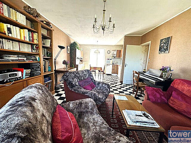 Maison à VILLATE