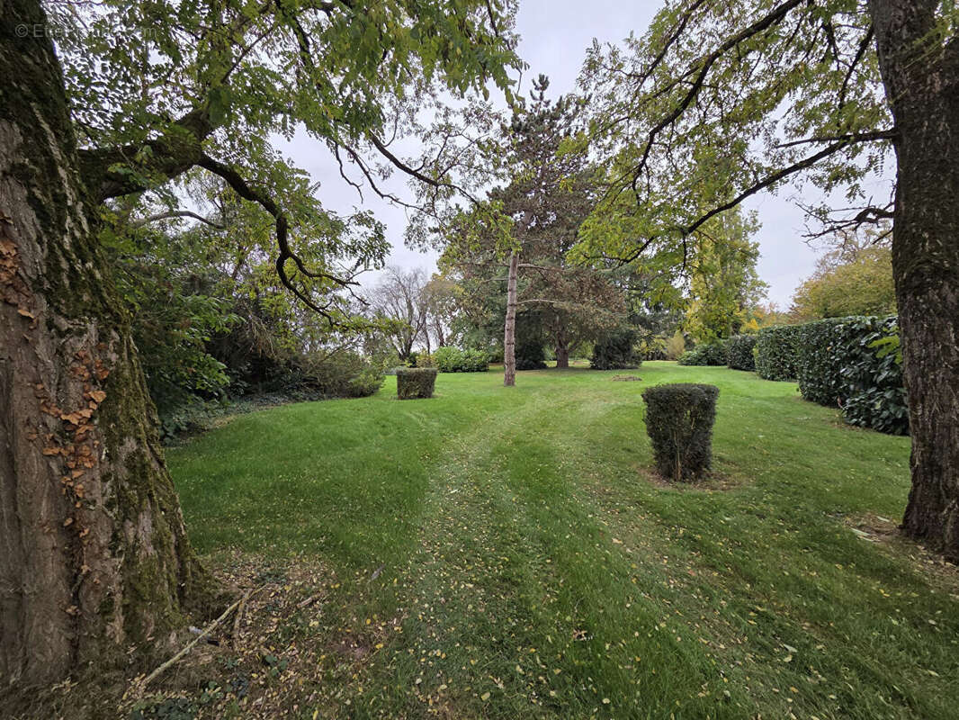 Maison à NOGENT-LE-PHAYE