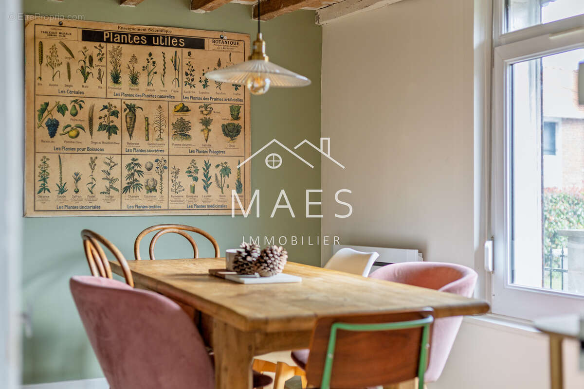 Maison à WAMBRECHIES